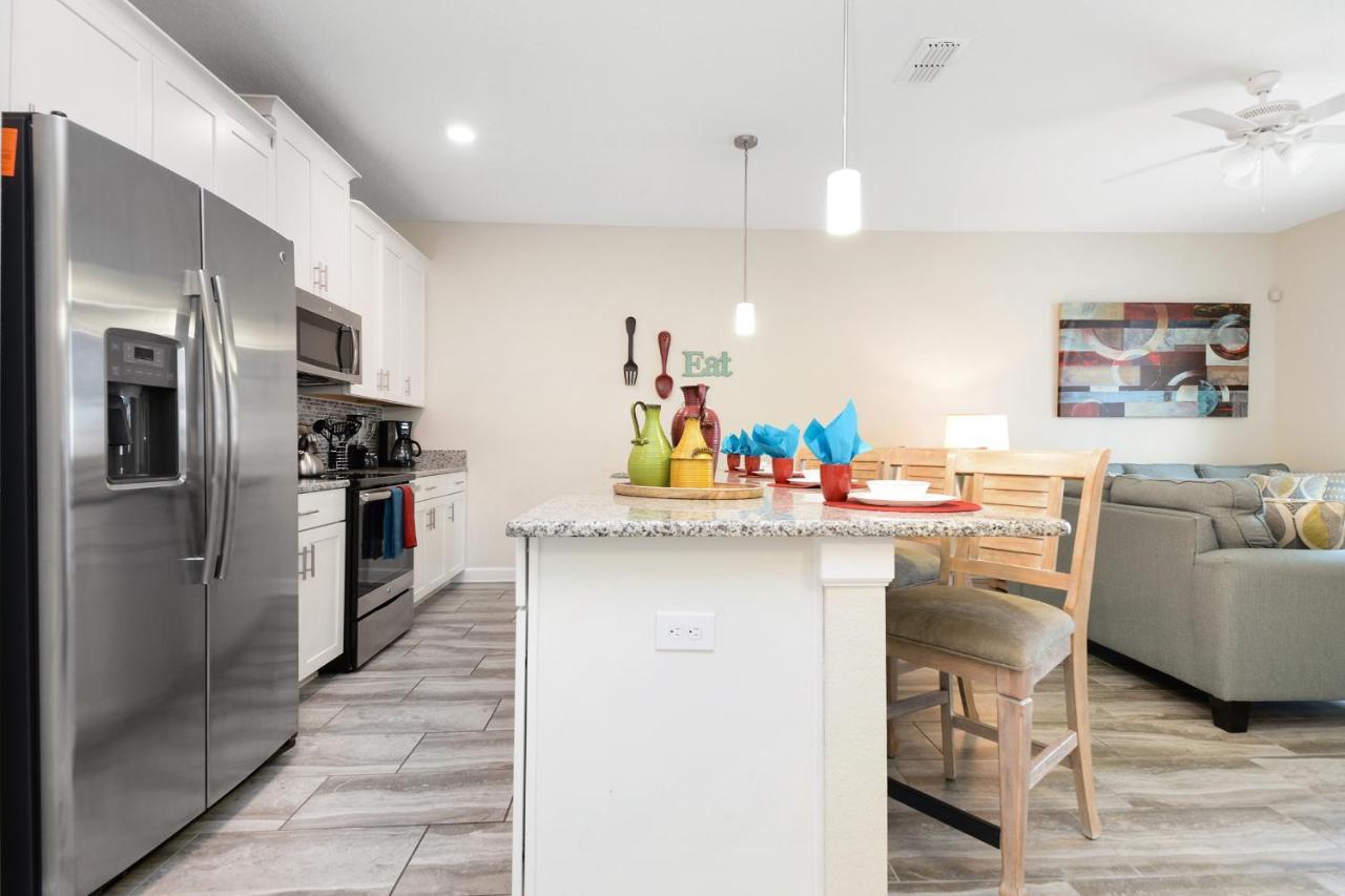 Four Bedrooms Home With Pool 3079 基西米 外观 照片