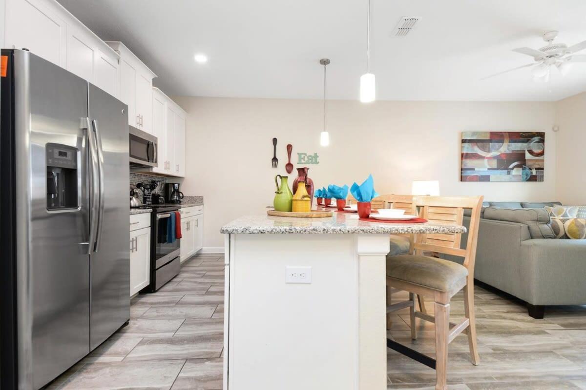 Four Bedrooms Home With Pool 3079 基西米 外观 照片