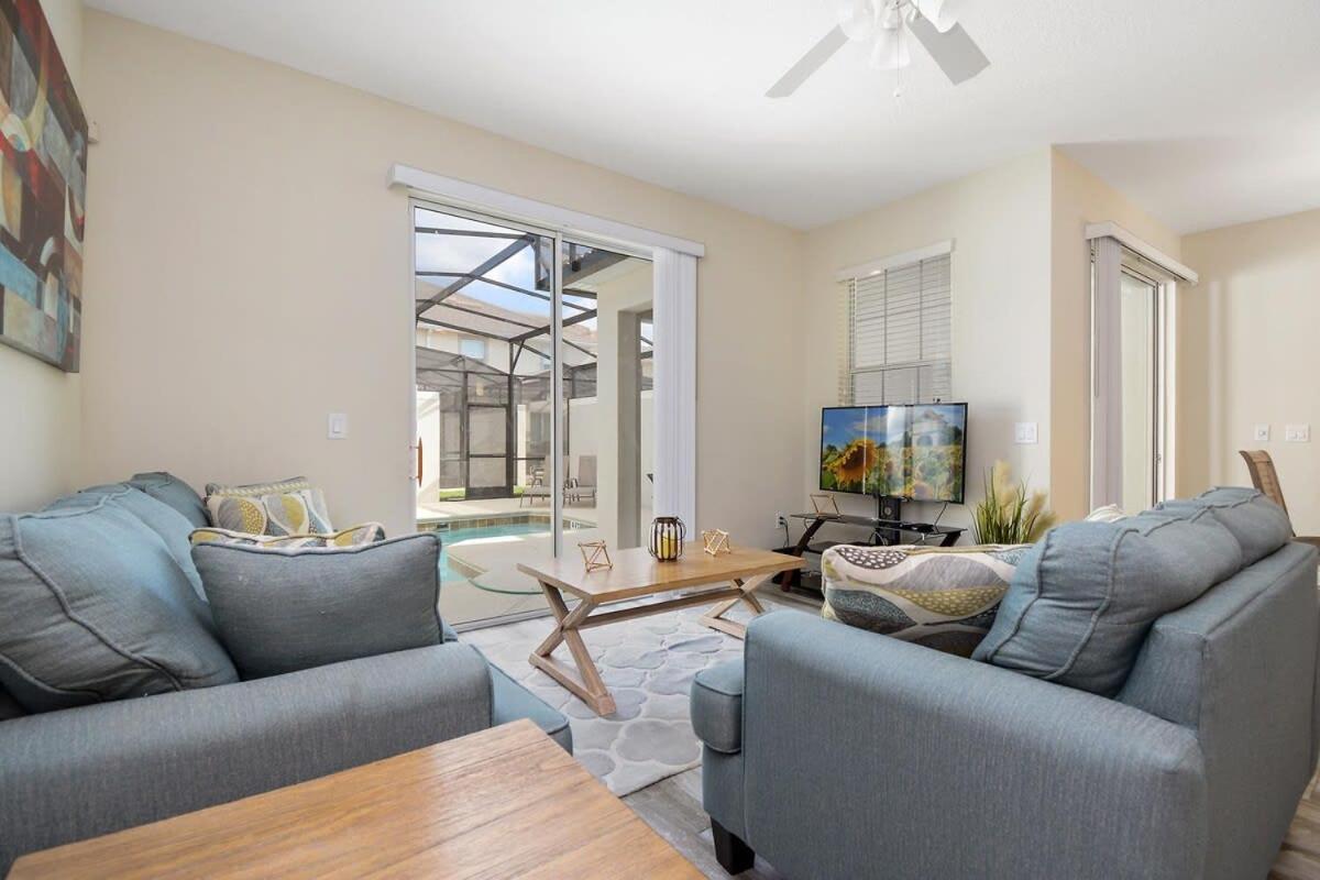 Four Bedrooms Home With Pool 3079 基西米 外观 照片