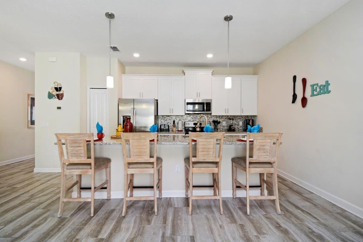 Four Bedrooms Home With Pool 3079 基西米 外观 照片
